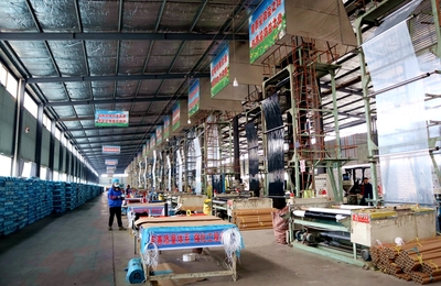 臨澤縣人民政府-臨澤:涉農(nóng)企業(yè)生產(chǎn)忙 春耕備耕有保障